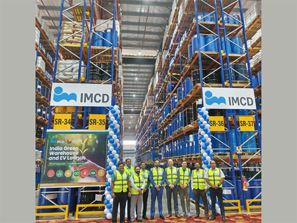 LP Logiscience and IMCD team during the inauguration of the Solar Power Plant