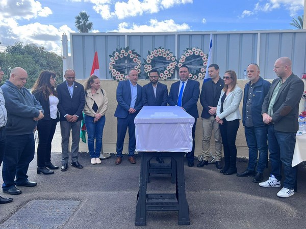 Israeli Minister of Interior, Moshe Arbel, and his senior team paying respects to Patnibin Maxwell   (Photo/X@NaorGilon)
