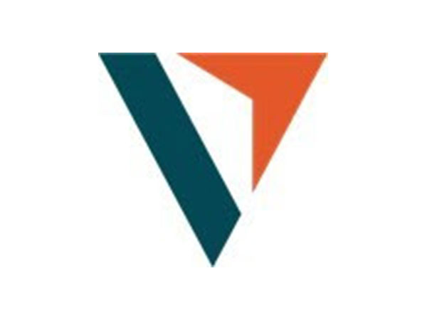 Vantage Markets Celebrates International Women's Day with Cristina Gutiérrez from NEOM McLaren Extreme E Team