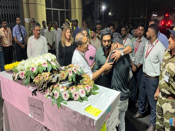 Minister of State for External Affairs, V. Muraleedharan receives mortal remains of Patnibin Maxwell (Photo: X/@MOS_MEA)