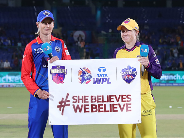 Meg Lanning and Alyssa Healy at the toss. (Photo- WPL)
