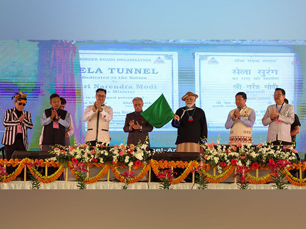 PM Modi virtually dedicates Sela Tunnel from Itanagar (Photo/@narendramodi)