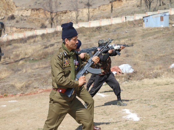 JK DGP visits Commando Training Centre (CTC) Lethpora, commends trainees and staff (Photo/ANI)