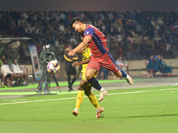 Services and Goa players in action (Photo: AIFF)