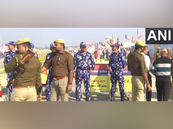 Preparations underway in Azamgarh ahead of PM Modi's visit (Photo/ANI)