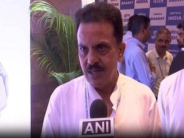 Congress leader Sanjay Nirupam (File Photo/ANI)