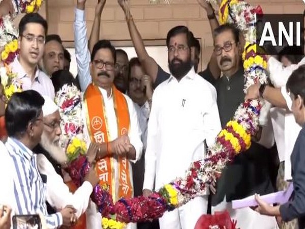 Uddhav Thackeray's close aide Ravindra Waikar joins Eknath Shinde-led Shiv Sena faction (Photo/ANI)