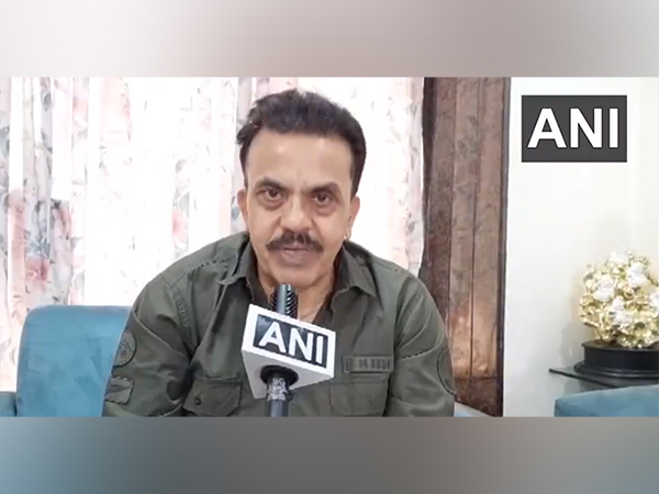 Congress leader Sanjay Nirupam (Photo/ANI)