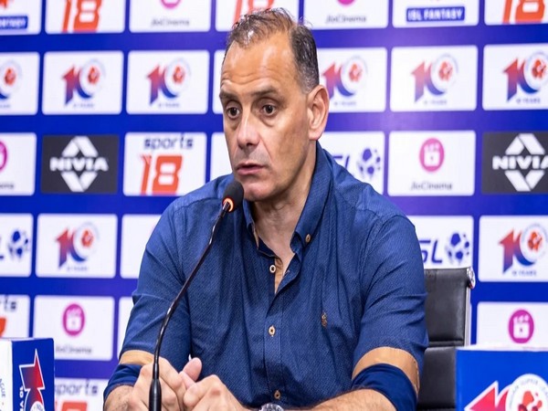 Punjab FC head coach Staikos Vergetis. (Picture: ISL)