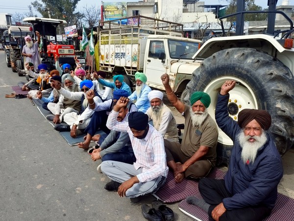 Farmers protesting in Patiala (File Photo/ANI)