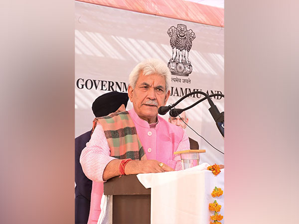 Lieutenant Governor Manoj Sinha (Photo: X/@diprjk)