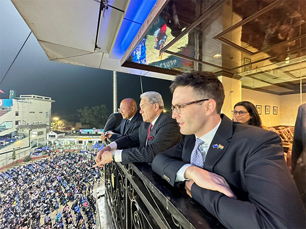 NZ Deputy PM Winston Peters watching the match. (Photo: DDCA)