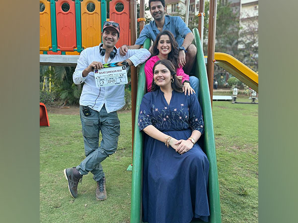 Sumeet Vyas,  Barun Sobti, Anjali Anand, Priya Bapat (Image Source: Instagram)