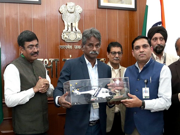 Defence Ministry signs contract worth Rs 8073 cr (Photo/PIB)