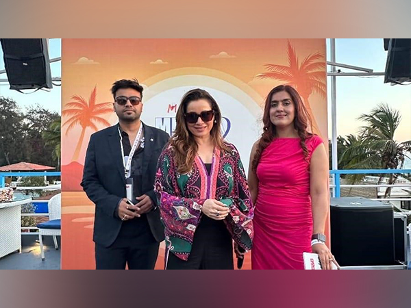 Swati Jain & Varun Jain Co-Founder B&B Mag & MSocial with Neelam Kothari Soni