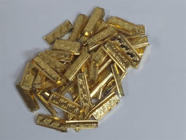 Seized gold at airport. (Photo: Mumbai Customs---X)