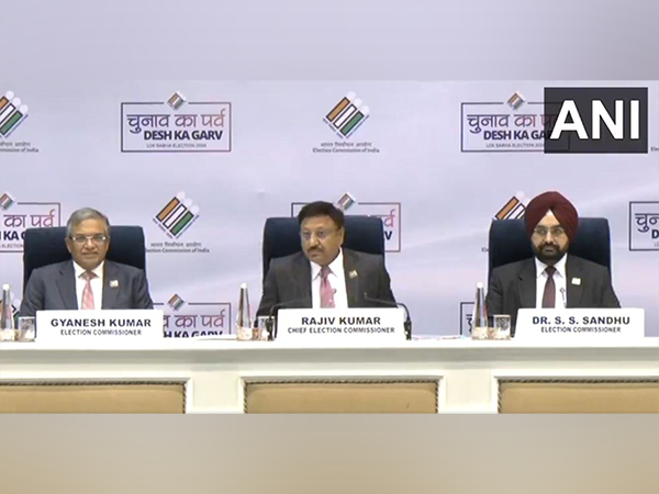 CEC Rajiv Kumar with the two Election Commissioners