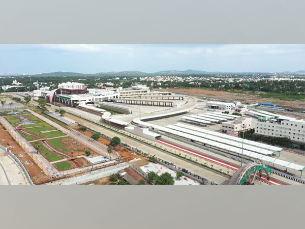 Kilambakkam Bus Stand on the GST Road Stretch in Chennai