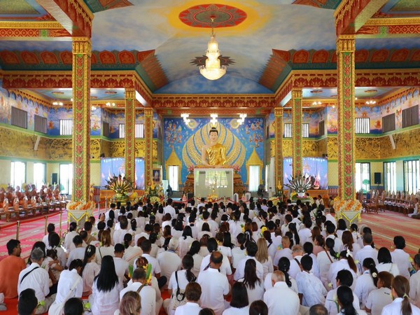 Thailand: Thousands of devotees pay respect to Buddha's relics in Krabi (Photo credits: X/@IndiainThailand)