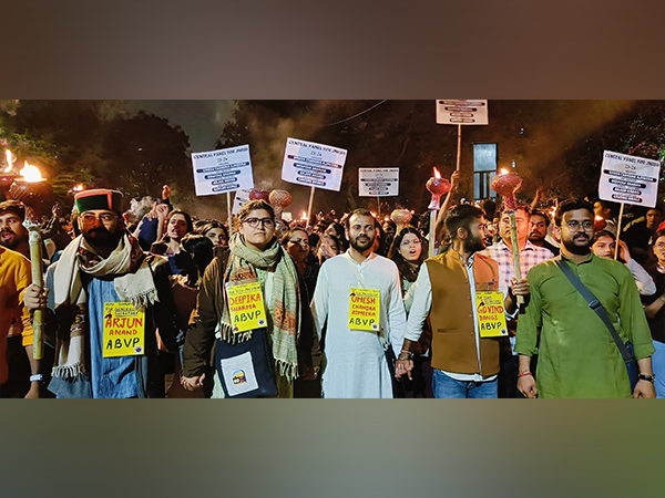 ABVP Mashaal Juloos in JNU (Photo/ANI)