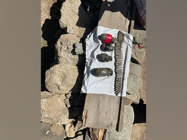Four hand grenades and war like stores recovered at  Kupwara district of Jammu and Kashmir (X/@ChinarcorpsIA)