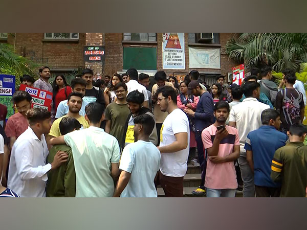 Voting begins for student union polls at JNU (Photo/ANI)