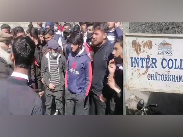 College students organise protest in Gilgit-Baltistan 