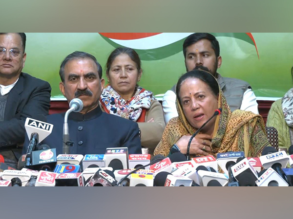 Himachal CM Sukhvinder Sukhu, Congress state chief Pratibha Singh (Photo/ANI)