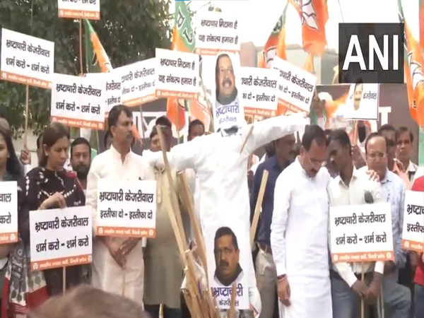 BJP leaders stage protest against Delhi CM Arvind Kejriwal (Photo/ANI)