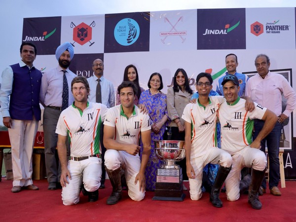 Sahara Warriors lifting Indian Open Polo Championship 2024 (Image: JSW Sports)
