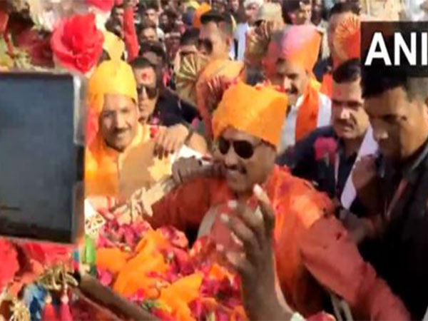 Madhya Pradesh Chief Minister Mohan Yadav celebrating Holi with tribals on Saturday. (Photo/ANI)