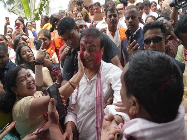 Assam Chief Minister Himanta Biswa Sarma participated in Doul Utsav (Photo/ANI)
