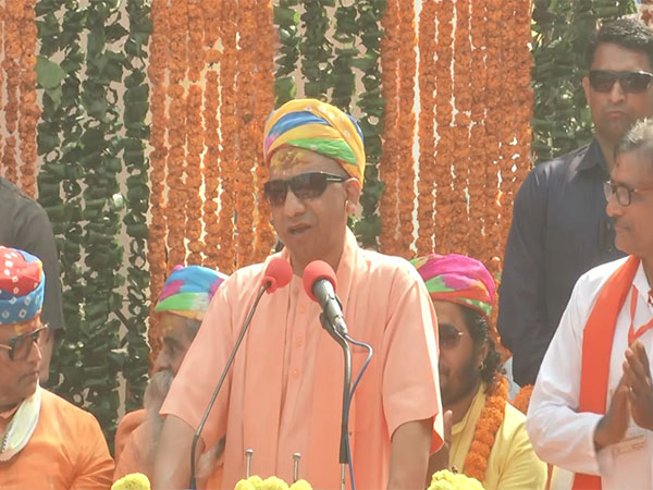 CM Yogi attends ‘Lord Narsingh Shobha Yatra' in Gorakhpur (Photo/ ANI)