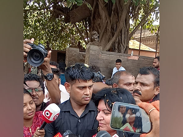 Warm reception to Bhubaneswar MP Aparajita Sarangi (Photo/ANI)