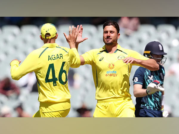 Ashton Agar and Marcus Stoinins (Photo: cricket.com.au)