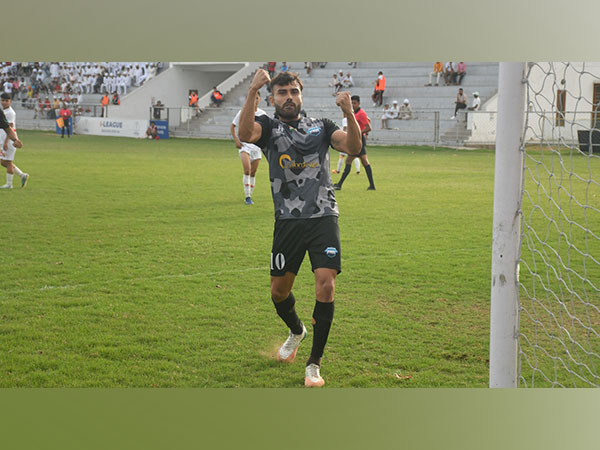 Delhi FC's Sergio Barboza celebrates after scoring a hat-trick (Image: AIFF media)
