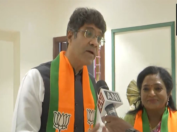 BJP spokesperson CR Kesavan and South Chennai BJP candidate Tamilisai Soundararajan (Image/ANI)