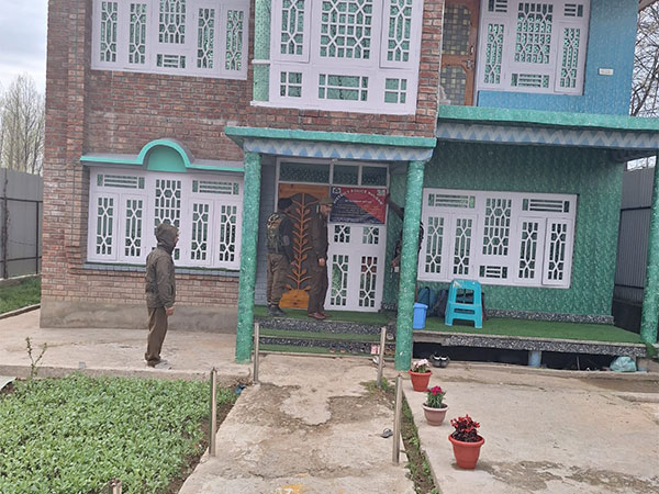 J-K Police attaches property of drug peddler in Kulgam (Photo/ANI)