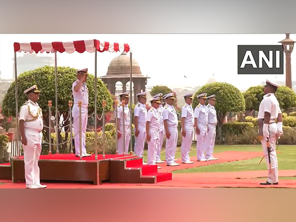 Admiral Adoong Pan-Lam, Commander in Chief, Royal Thai Navy, receives Guard of Honour (Photo/ANI)