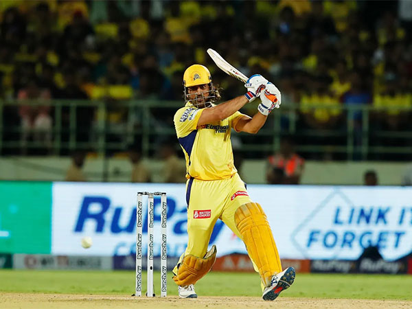 MS Dhoni in action. (Picture: IPL) 