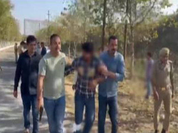 Noida Police arrest accused wanted on murder charges (Photo/X @noidapolice)