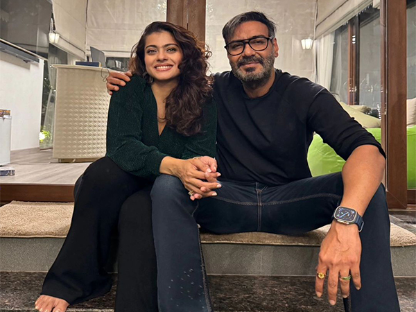 Ajay Devgn with Kajol (Image Source: Instagram)
