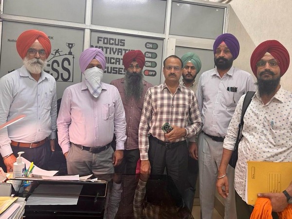 Punjab Vigilance Bureau (VB) apprehended Dr Kawaljit Singh while accepting a bribe of Rs 50,000. (Photo/Vigilance Bureau Punjab)
