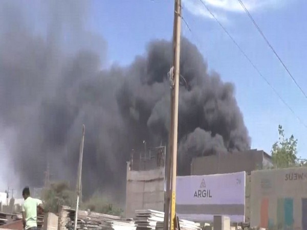 Fire in a factory in Gujarat's Morbi (Photo/ANI)