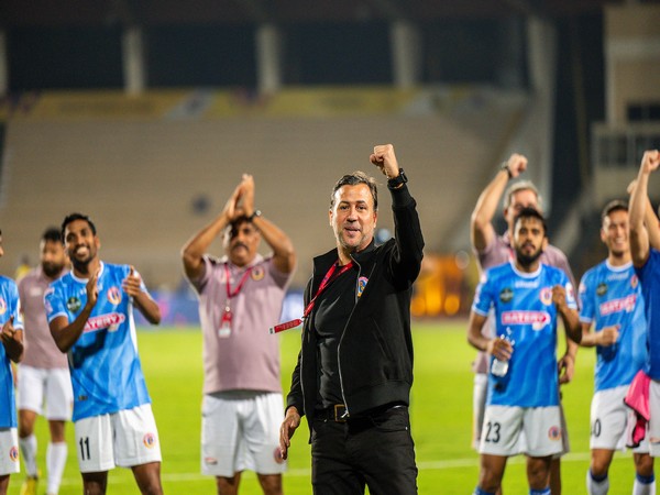 East Bengal FC head coach Carles Cuadrat (Image: RFDL)