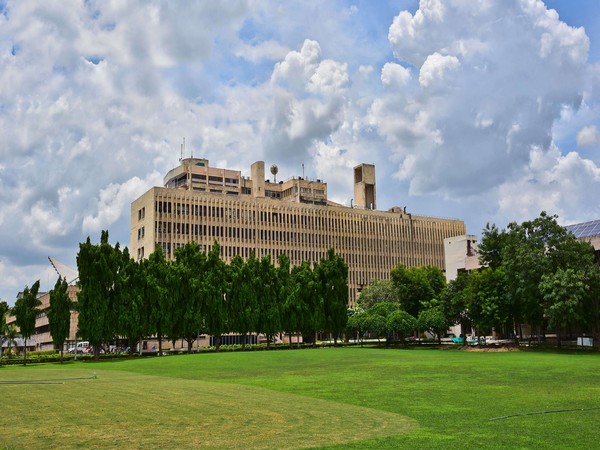 IIT Delhi (Photo/ Source: home.iitd.ac.in)