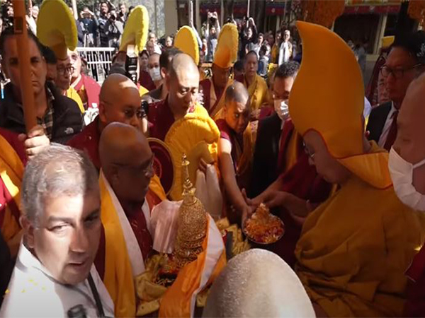 Tibetan spiritual leader Dalai Lama presented with Lord Buddha's sacred relics (YouTube/Dalai Lama)