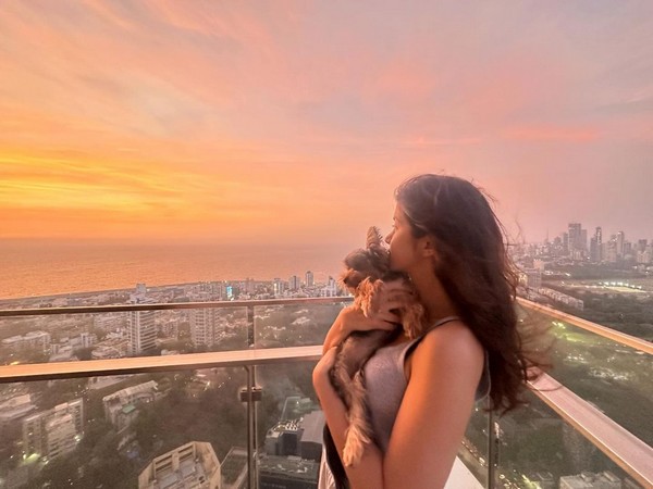 Shanaya Kapoor (Image source: Instagram)