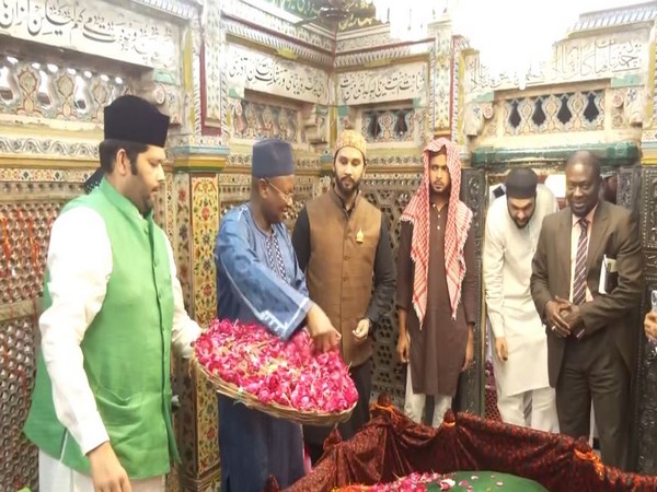 Gambia Ambassador Mustapha Jawara visits Dargah Hazrat Nizamuddin Aulia (Photo/ANI) 