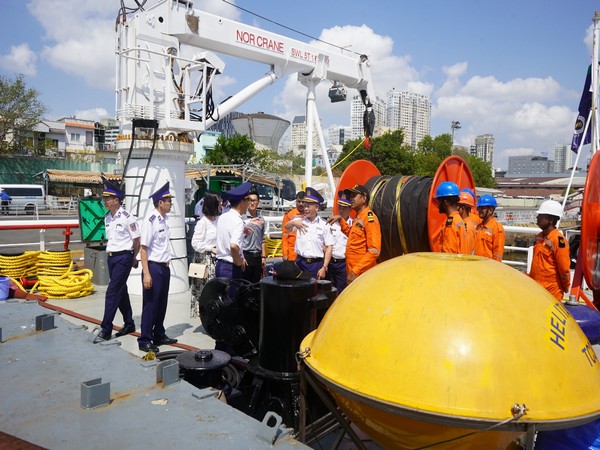ICG ship Samudra Paheredar, Vietnam Coast Guard conduct joint training on marine oil pollution response (Image Credit: X/@IndiaCoastGuard)